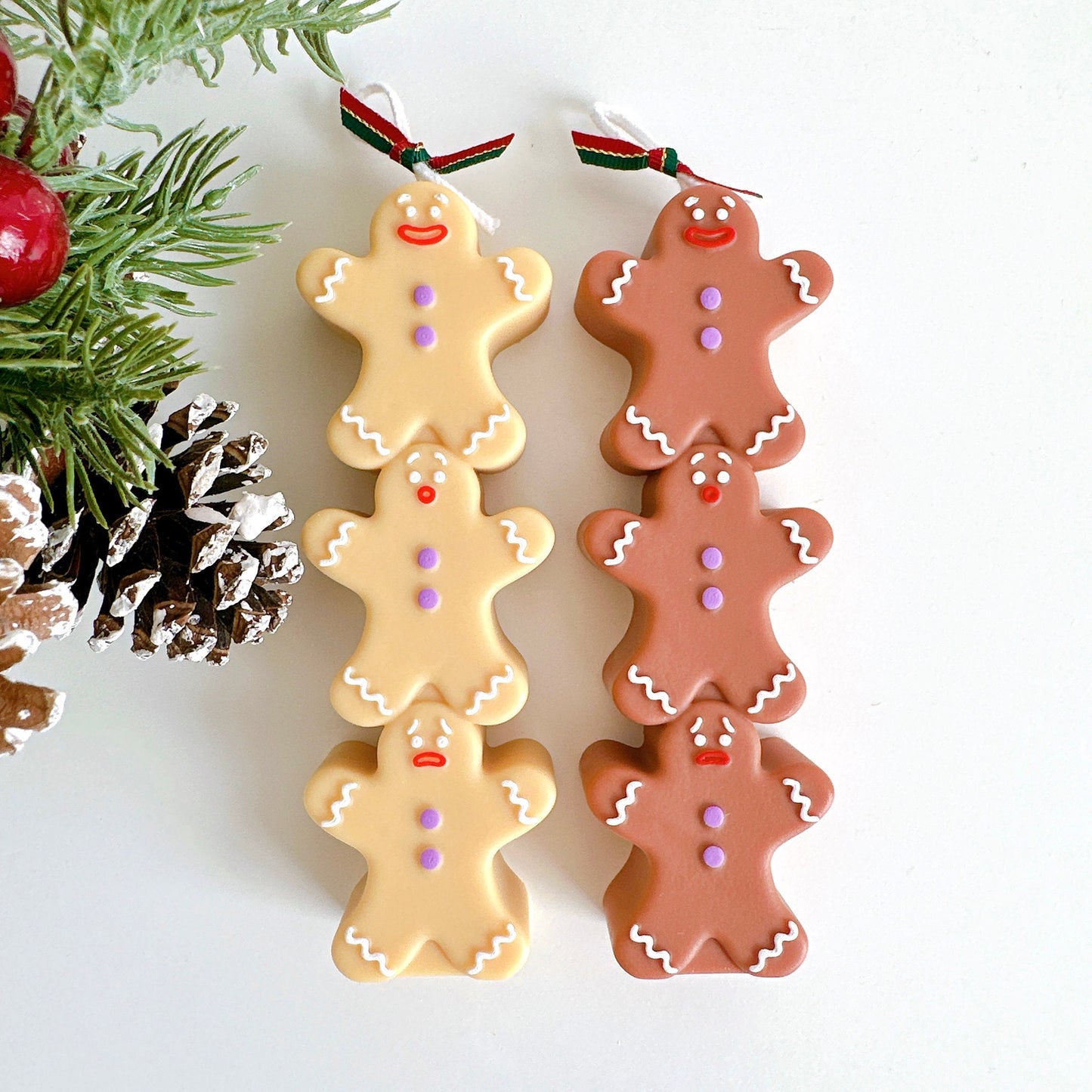 Gingerbread Men Trio Candle